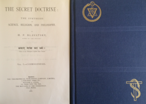 Livro A Doutrina Secreta 300x214 - Helena Blavatsky: a mãe do esoterismo moderno e suas polêmicas